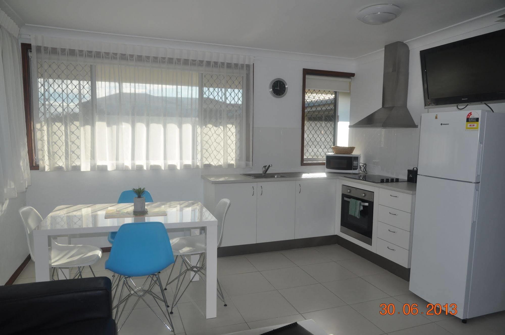 Pottsville Beach Motel Екстер'єр фото
