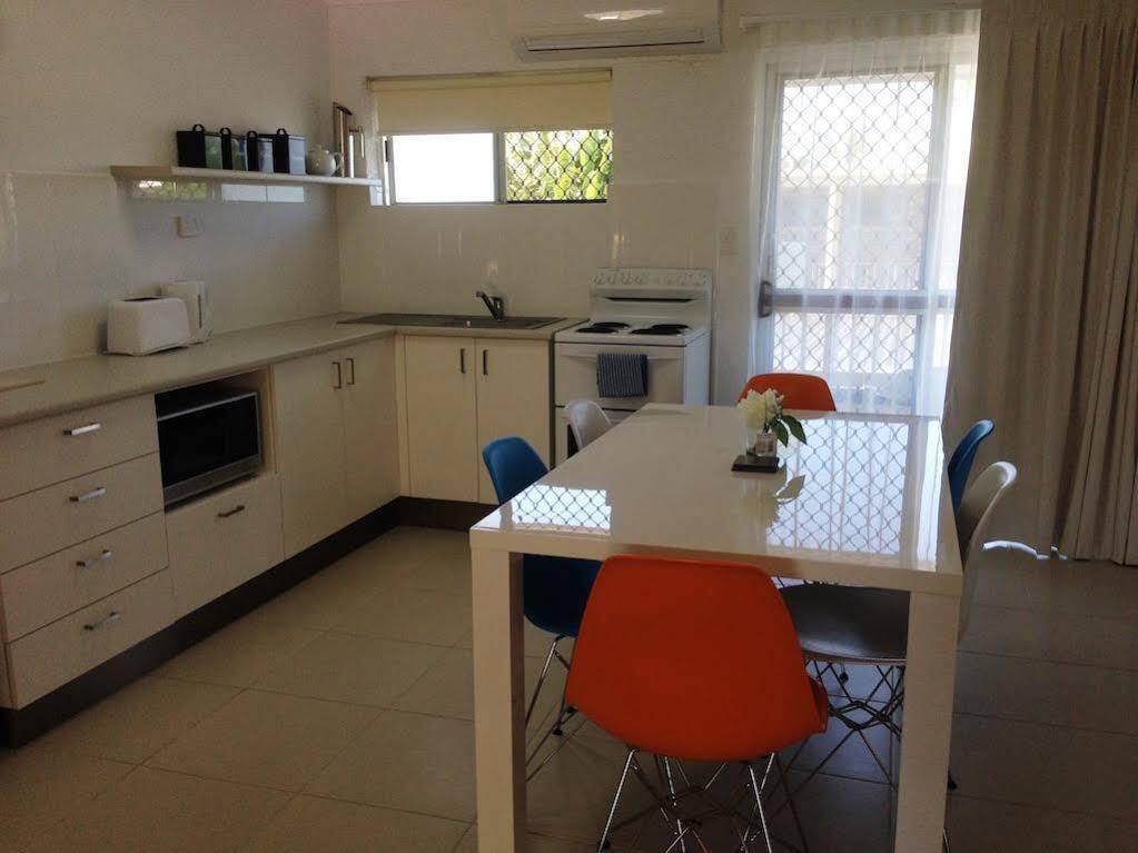 Pottsville Beach Motel Екстер'єр фото